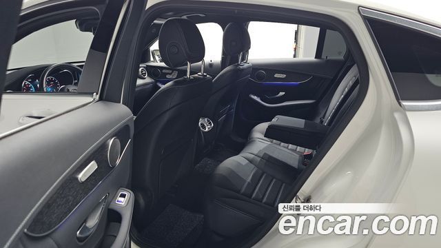 Mercedes-Benz GLC-Class GCL300 4MATIC Coupe