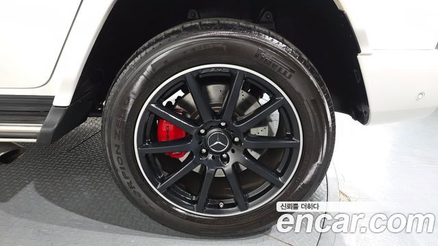 Mercedes-Benz G-Class AMG G63