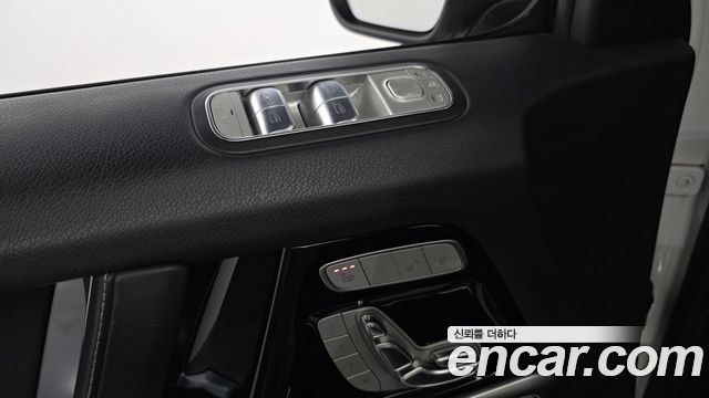 Mercedes-Benz G-Class AMG G63