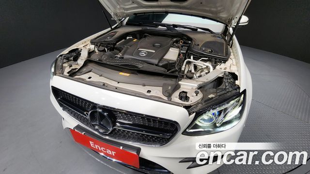 Mercedes-Benz E-Class E300 AMG Line