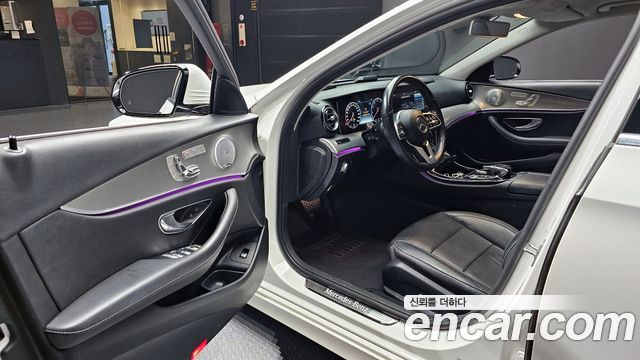 Mercedes-Benz E-Class E300 AMG Line