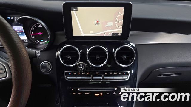 Mercedes-Benz GLC-Class GLC350e 4MATIC Premium