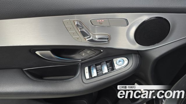 Mercedes-Benz GLC-Class GLC350e 4MATIC Premium