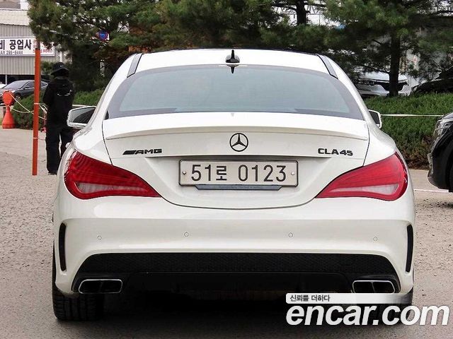 Mercedes-Benz CLA-Class CLA45 AMG 4MATIC
