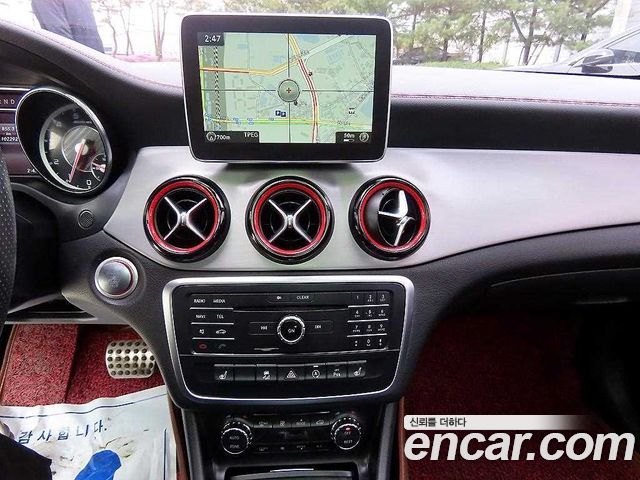 Mercedes-Benz CLA-Class CLA45 AMG 4MATIC