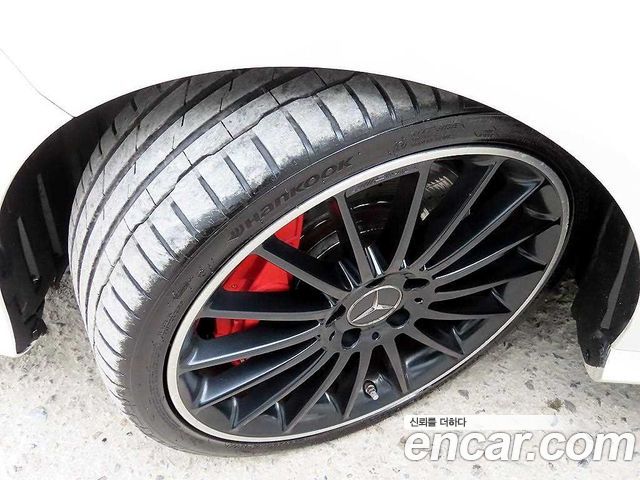Mercedes-Benz CLA-Class CLA45 AMG 4MATIC