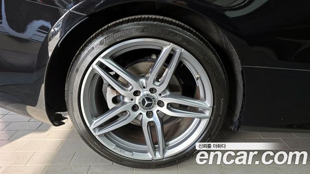 Mercedes-Benz E-Class E220d Coupe