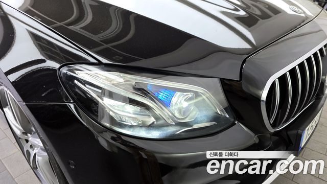 Mercedes-Benz E-Class E220d Coupe