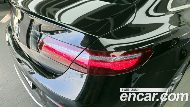 Mercedes-Benz E-Class E220d Coupe