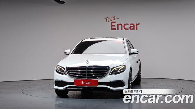 Mercedes-Benz E-Class E220d 4MATIC Exclusive