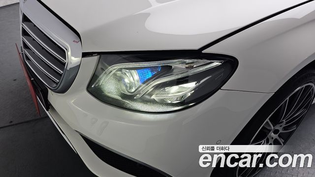 Mercedes-Benz E-Class E220d 4MATIC Exclusive