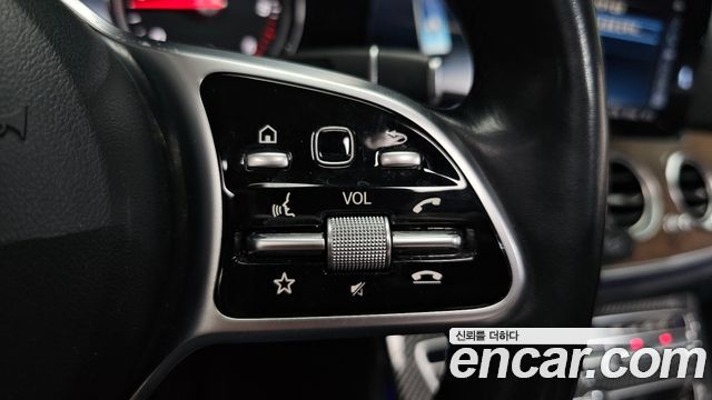 Mercedes-Benz E-Class E220d 4MATIC Exclusive