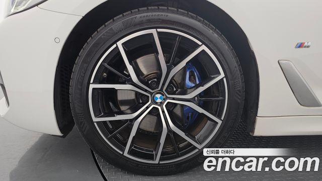 BMW 5-Series 530i xDrive M Sport Package