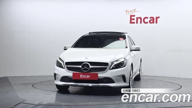 Mercedes-Benz A-Class A200