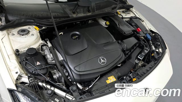Mercedes-Benz A-Class A200