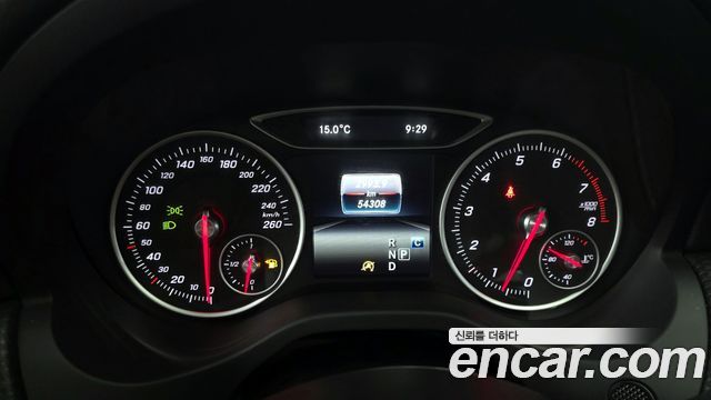 Mercedes-Benz A-Class A200
