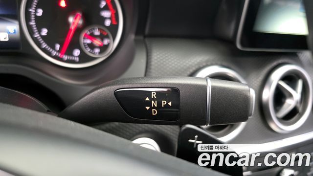 Mercedes-Benz A-Class A200