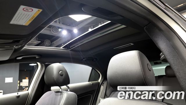 Mercedes-Benz A-Class A200