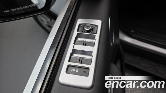 Land Rover Discovery 2.0 SD4 SE