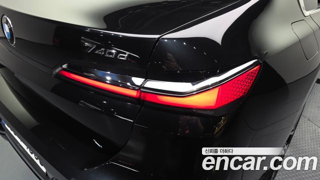 BMW 7-Series 740d xDrive M Sport