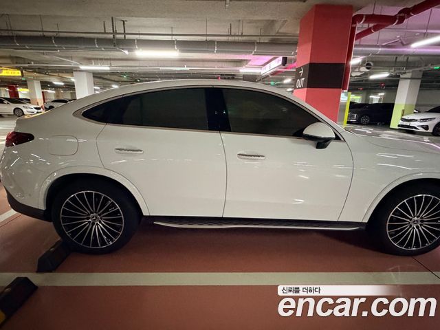 Mercedes-Benz GLC-Class GLC300 4MATIC Coupe