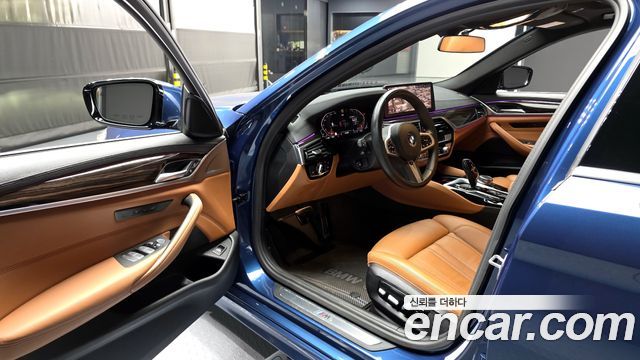 BMW 5-Series 520i M Sport
