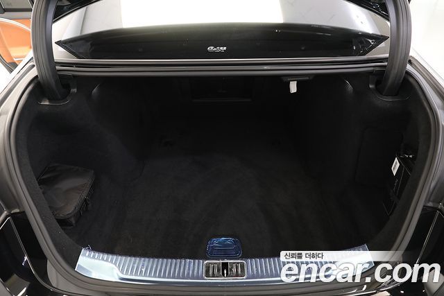 Mercedes-Benz S-Class Maybach S580 4MATIC