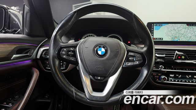 BMW 5-Series 530i M Sport Package Plus