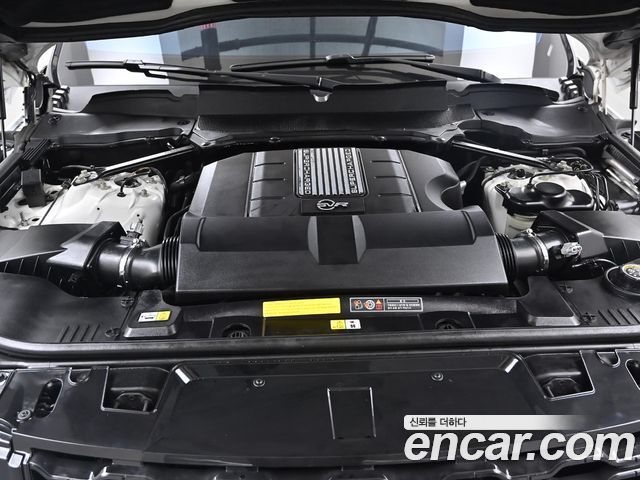 Land Rover Range Rover Sport 5.0 SVR