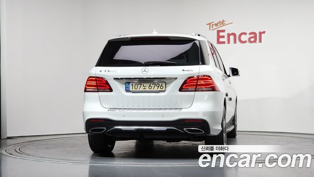 Mercedes-Benz GLE-Class GLE350 d 4MATIC Premium