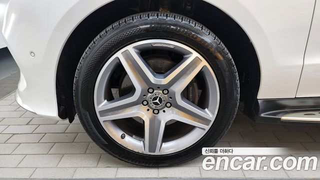 Mercedes-Benz GLE-Class GLE350 d 4MATIC Premium