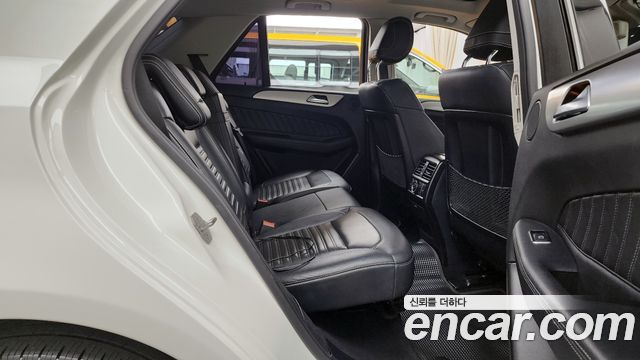 Mercedes-Benz GLE-Class GLE350 d 4MATIC Premium