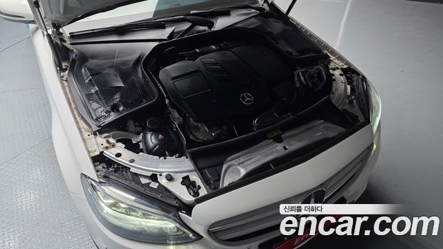 Mercedes-Benz C-Class C220 d 4MATIC