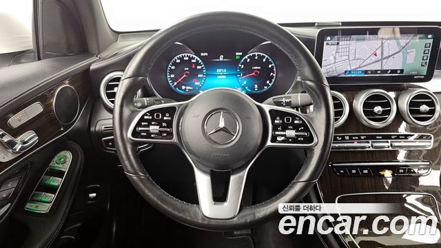 Mercedes-Benz GLC-Class GLC300 4MATIC