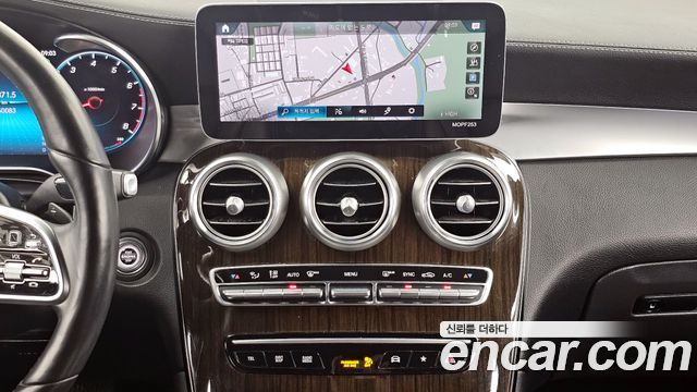 Mercedes-Benz GLC-Class GLC300 4MATIC