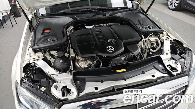 Mercedes-Benz E-Class E220d 4MATIC Exclusive