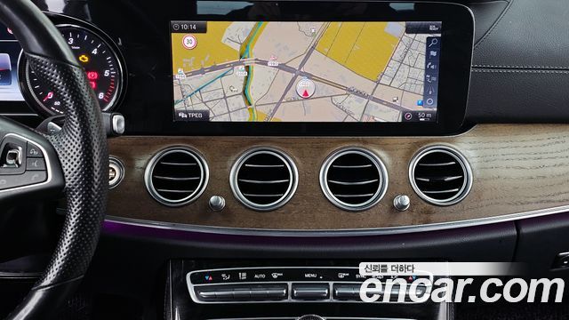 Mercedes-Benz E-Class E220d 4MATIC Exclusive
