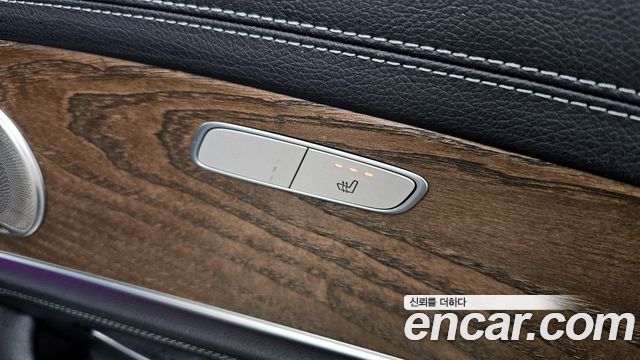 Mercedes-Benz E-Class E220d 4MATIC Exclusive