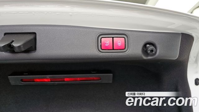 Mercedes-Benz E-Class E220d 4MATIC Exclusive