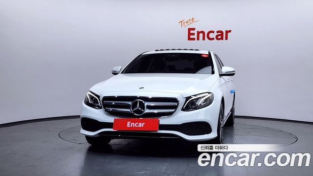 Mercedes-Benz E-Class E220d Avantgarde