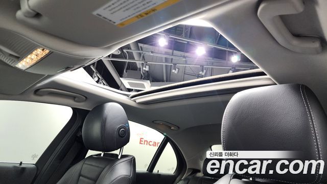 Mercedes-Benz E-Class E220d Avantgarde