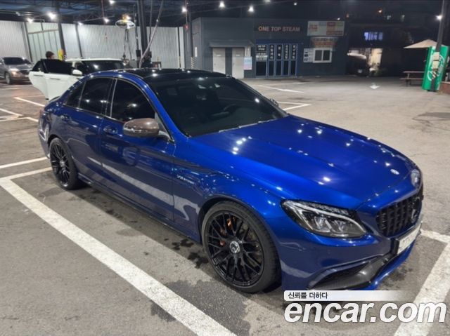 Mercedes-Benz C-Class C63 AMG