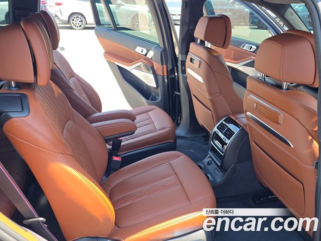 BMW X7 M60i xDrive M sport 6STR
