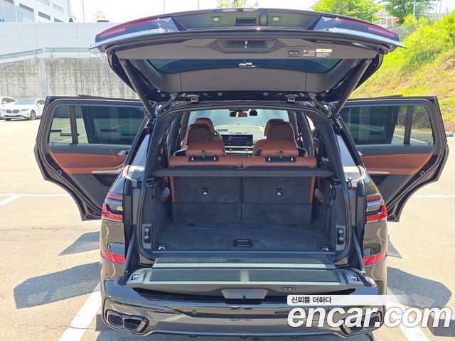 BMW X7 M60i xDrive M sport 6STR