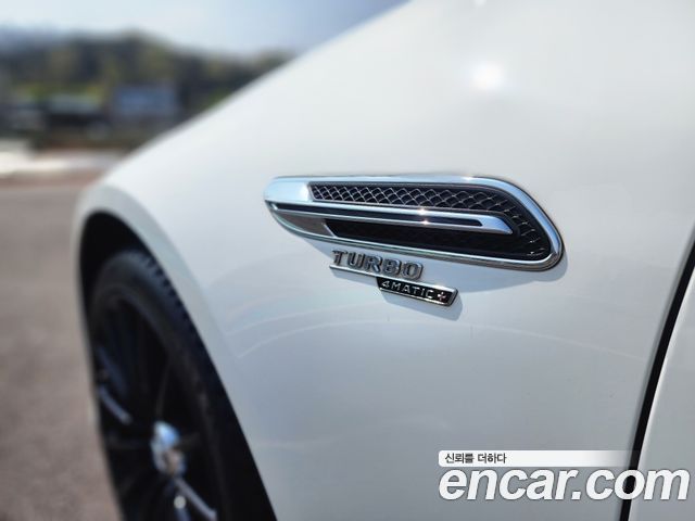 Mercedes-Benz AMG GT 4Door 43 4MATIC+