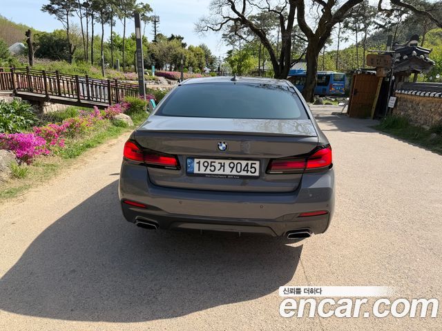 BMW 5-Series 520i M Sport