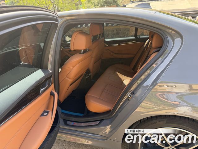 BMW 5-Series 520i M Sport