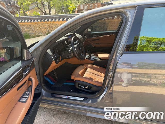 BMW 5-Series 520i M Sport