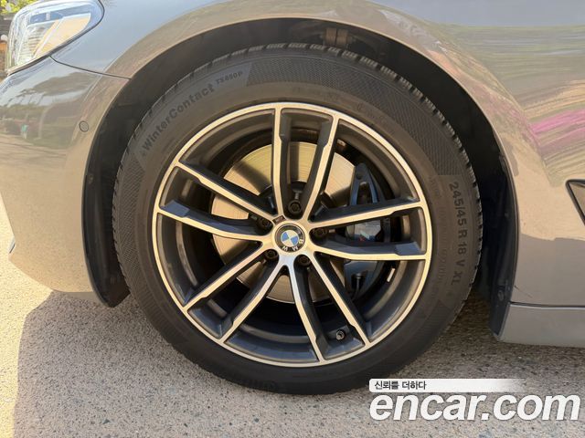 BMW 5-Series 520i M Sport