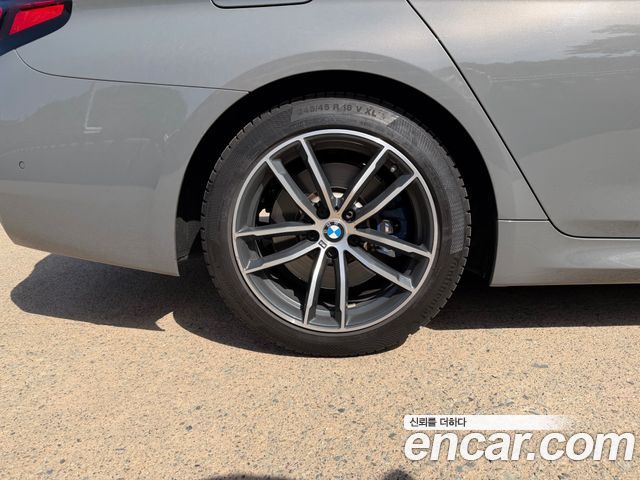 BMW 5-Series 520i M Sport